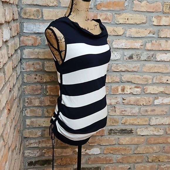 NWT Esprit black & white stripe gatheted side top size Medium - Picture 3 of 13
